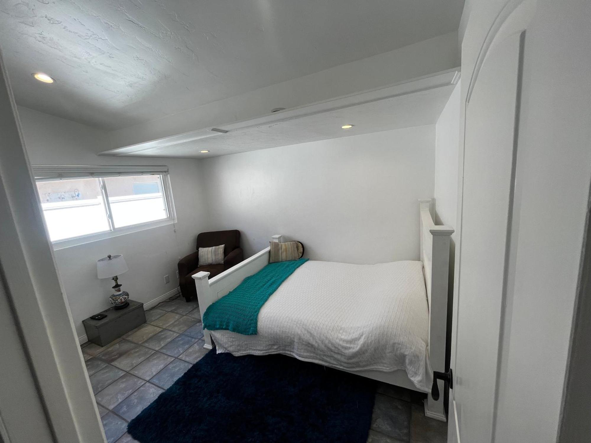 הוילה סימי ואלי Cozy Family Hideaway, Sleeps 8, 4 Tv'S Yard, Shops מראה חיצוני תמונה